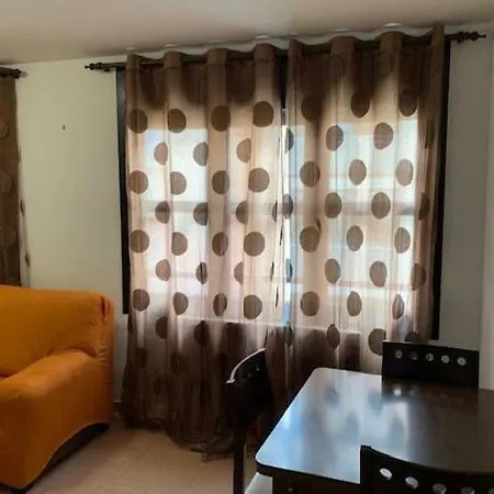 Amplio Apartamento Con Calefaccion: Monasterio De Piedra *